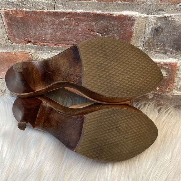 Pazzo Embroidered Leather Platform Wood Heel Sandals, Size 8.5M - Picture 13 of 16